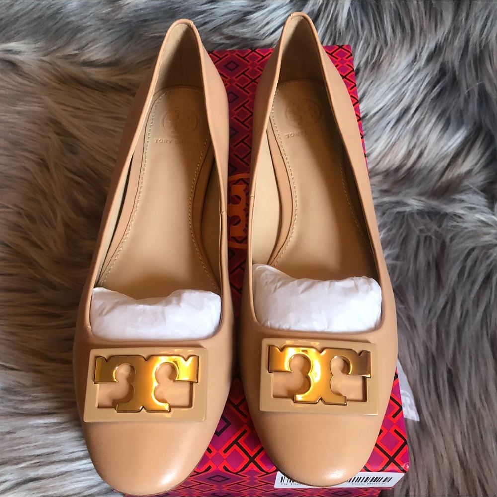 Tory Burch GiGi Ballet Flat calfskin Beige Size 8